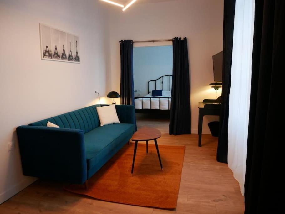 Clos De La Providence, Gite, Piscine Et Spa 3 Chambres Ноле Экстерьер фото